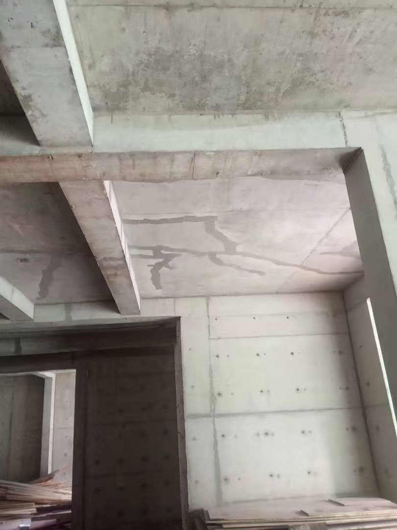 长治房屋顶楼开裂怎么处理